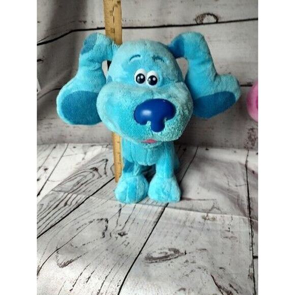 Blue's Clues and You! Dance-Along Blue Plush Battery Operated TESTED Works! - Picture 9 of 9
